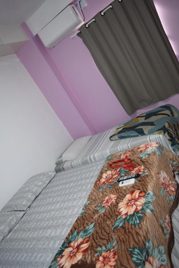 Hospedagens Rs *